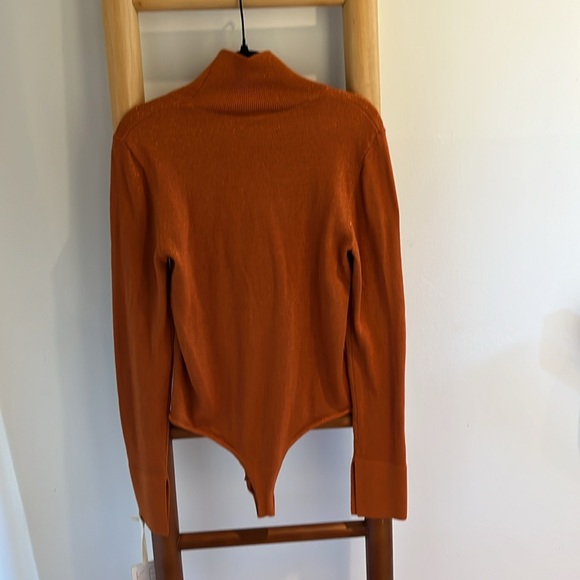 NWT Sparkly Athleta x Alicia Keys  mock turtleneck bodysuit Sz S - Picture 6 of 7